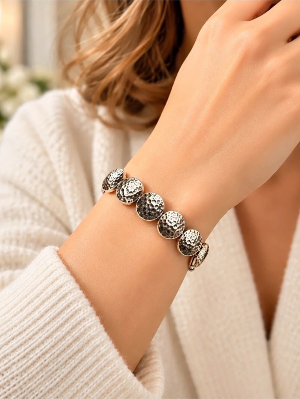 🔥 2/20: Vintage Mixed Silver/Gold Tone Textured Link Stretch Bracelet Like New